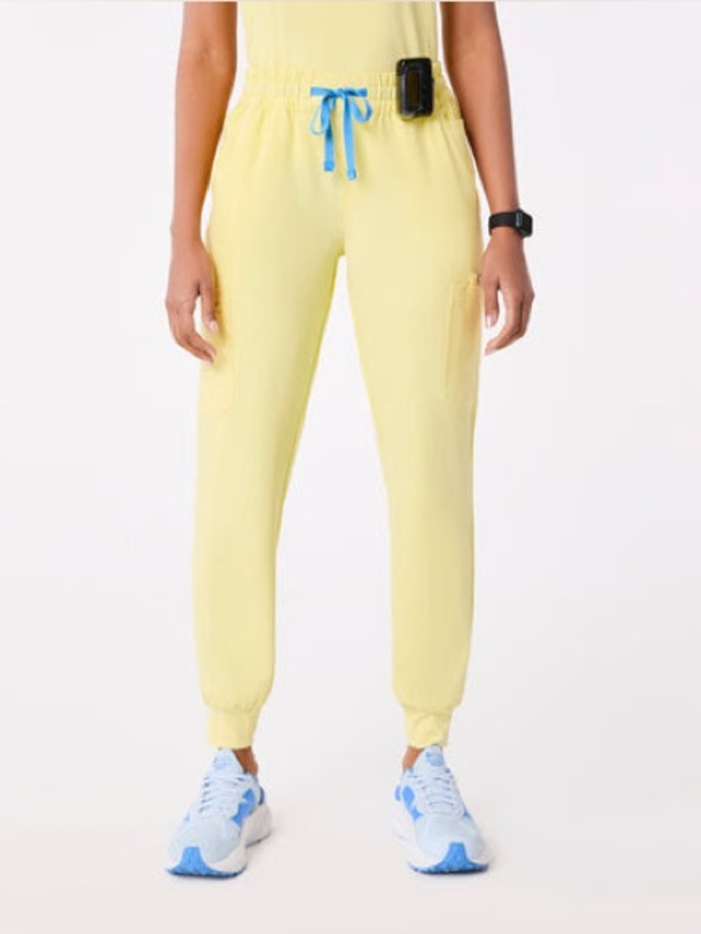 Figs Womens NWT Uman Relaxed Tall Jogger Scrub Pant in Sunlight